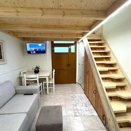 Center Duplex *