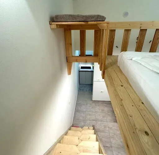 Center Duplex