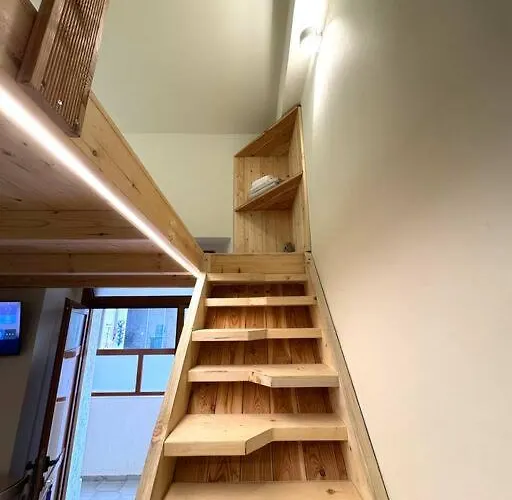 Center Duplex
